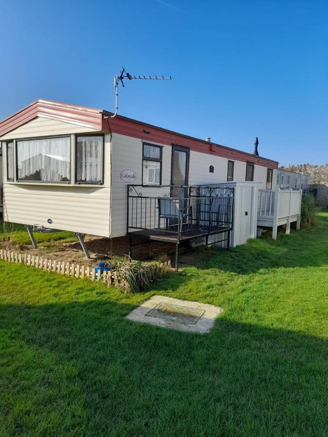 Villa Kings Caravan - Family Groups Only - Very Quiet Park à Skegness Extérieur photo